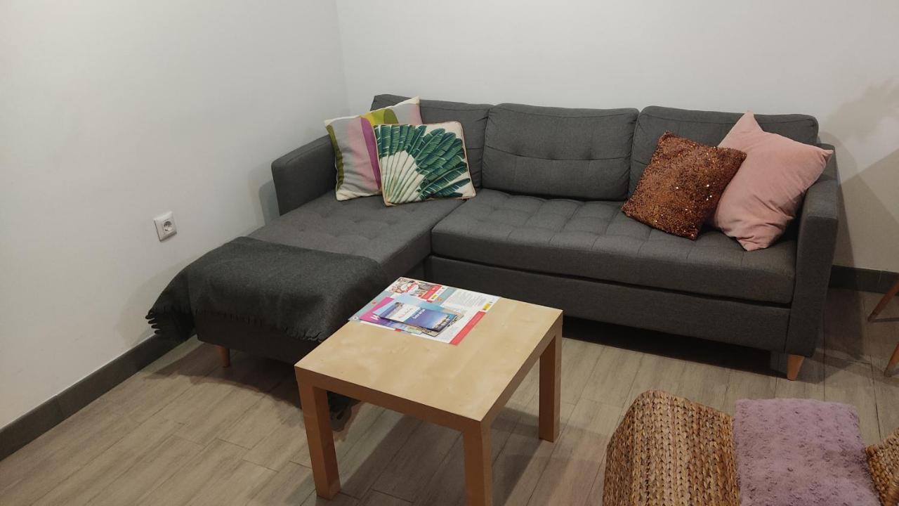 Apartamento Barhelo Malaga Exterior photo